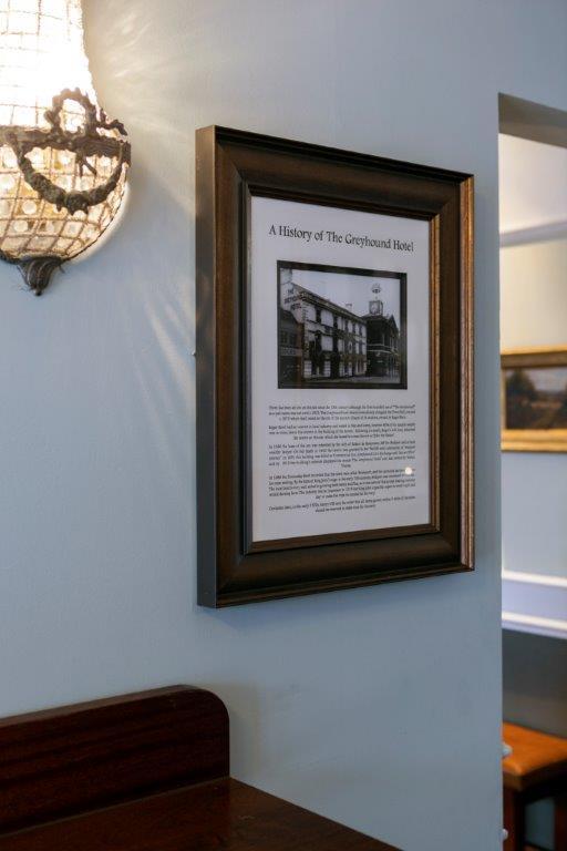 The Greyhound Wetherspoon Hotel Bridport Exterior photo